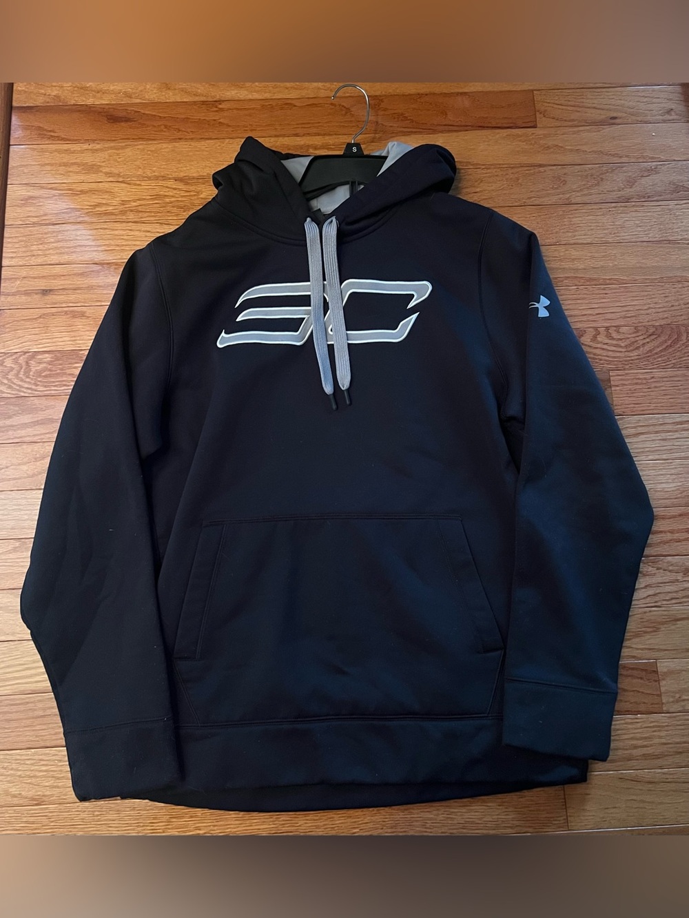 Under Armour Black Pullover Hoodie with Gray Logo
